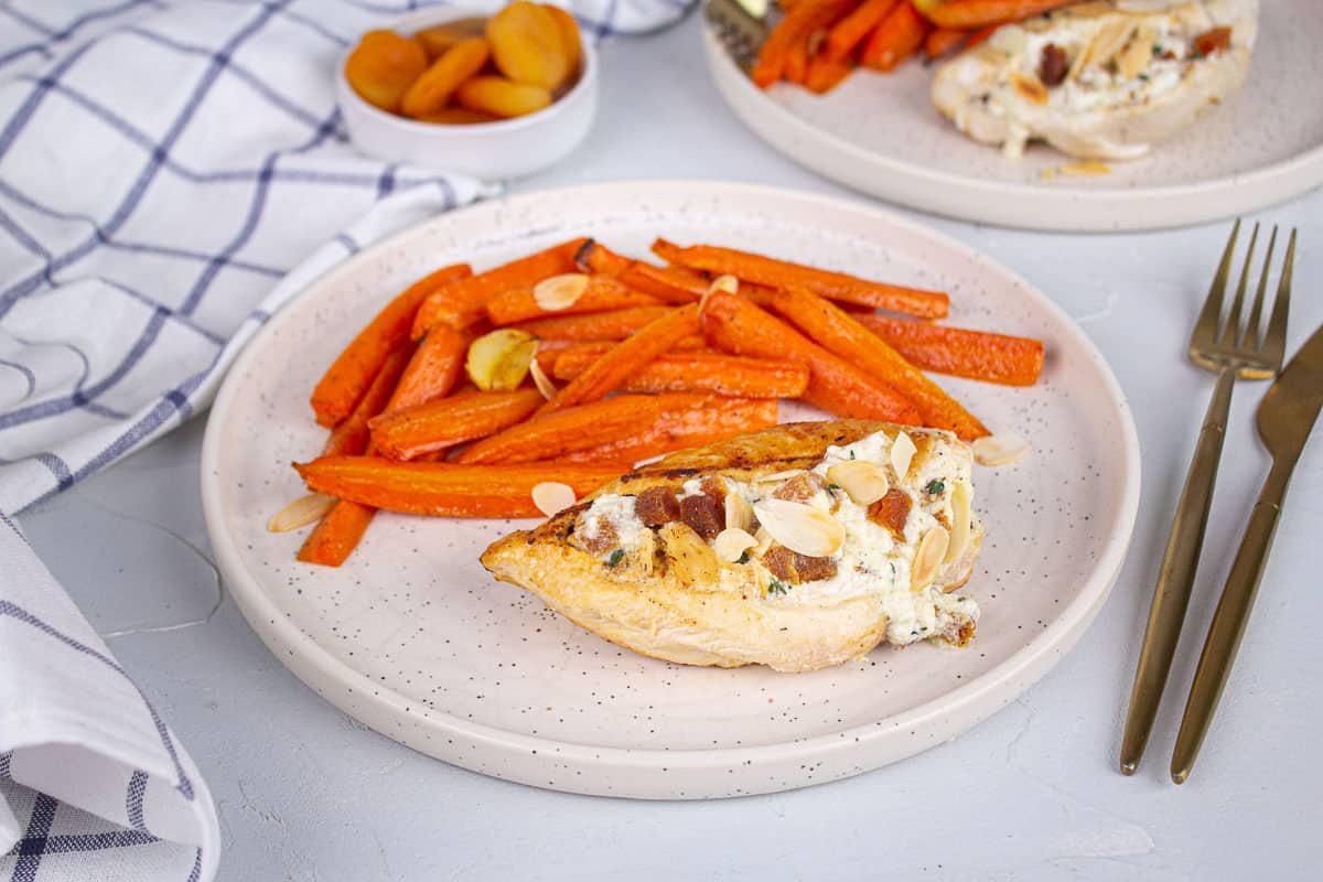 Poulet Farci au Chèvre & Abricots Secs