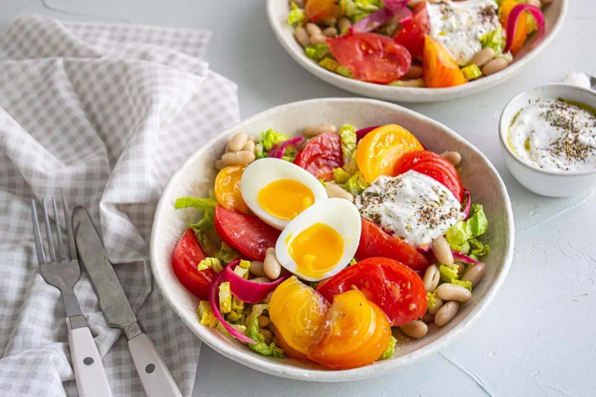 Bowl Frais aux Crudités & Yaourt au Zaatar