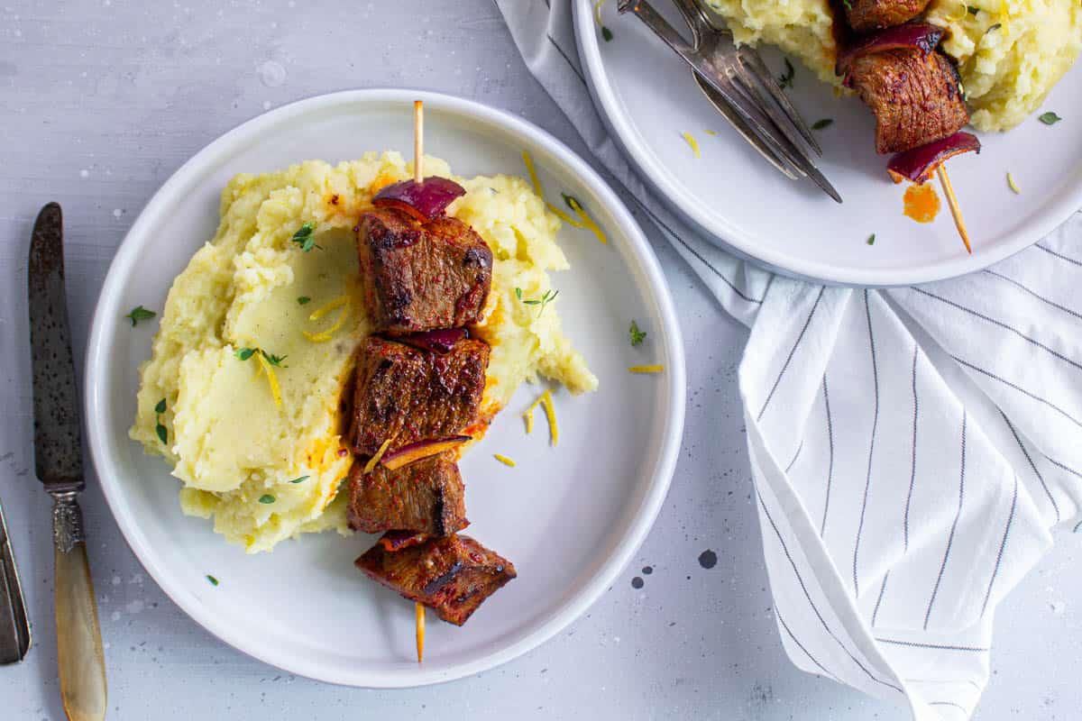Brochettes de Bœuf au Paprika & Purée au Thym