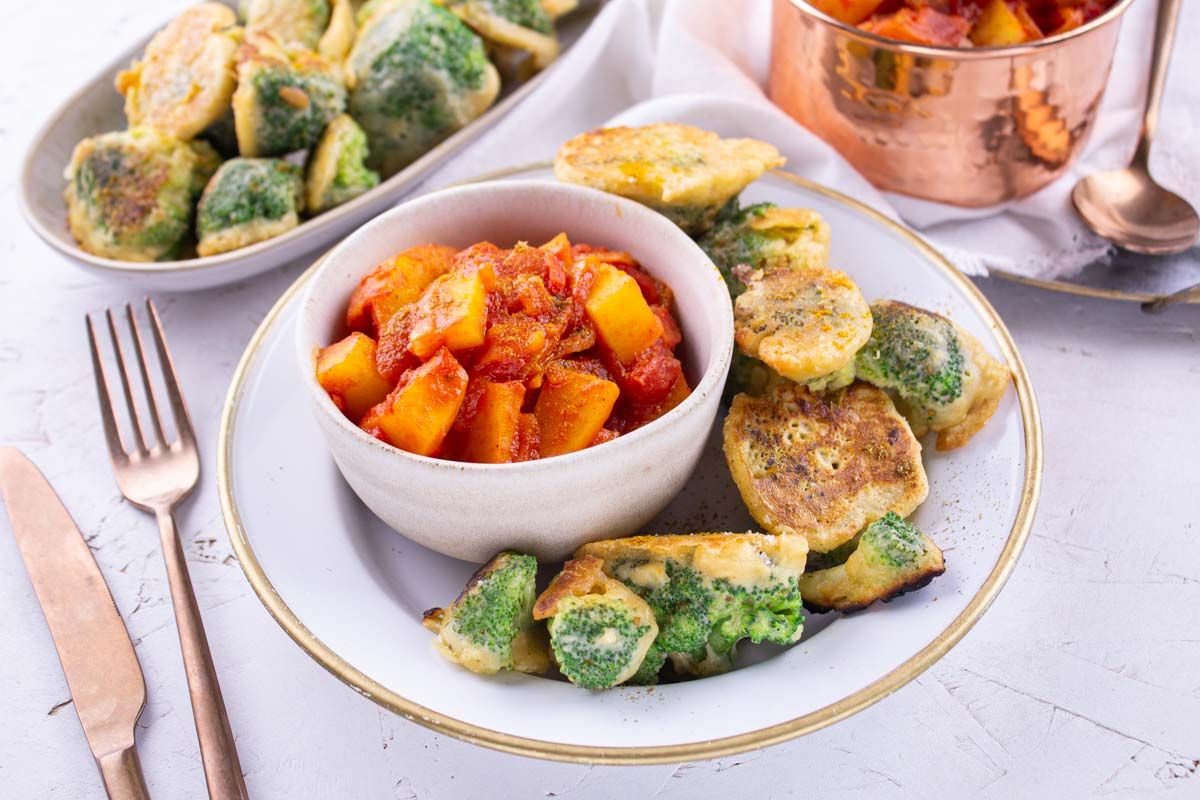 Pakoras de Brocoli & Pommes de Terre Aloo Bombay
