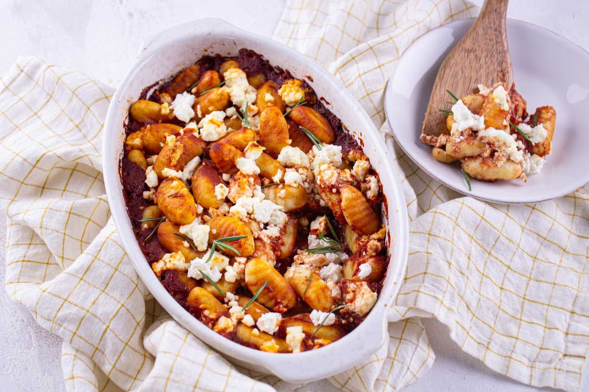 Gratin de Gnocchi Sauce Tomate, Feta et Romarin Recette Les Commis