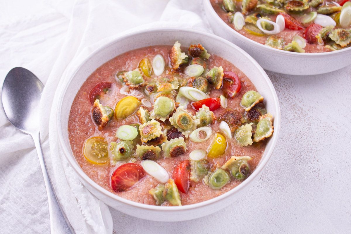 Ravioles au Fromage et Gaspacho Rosso