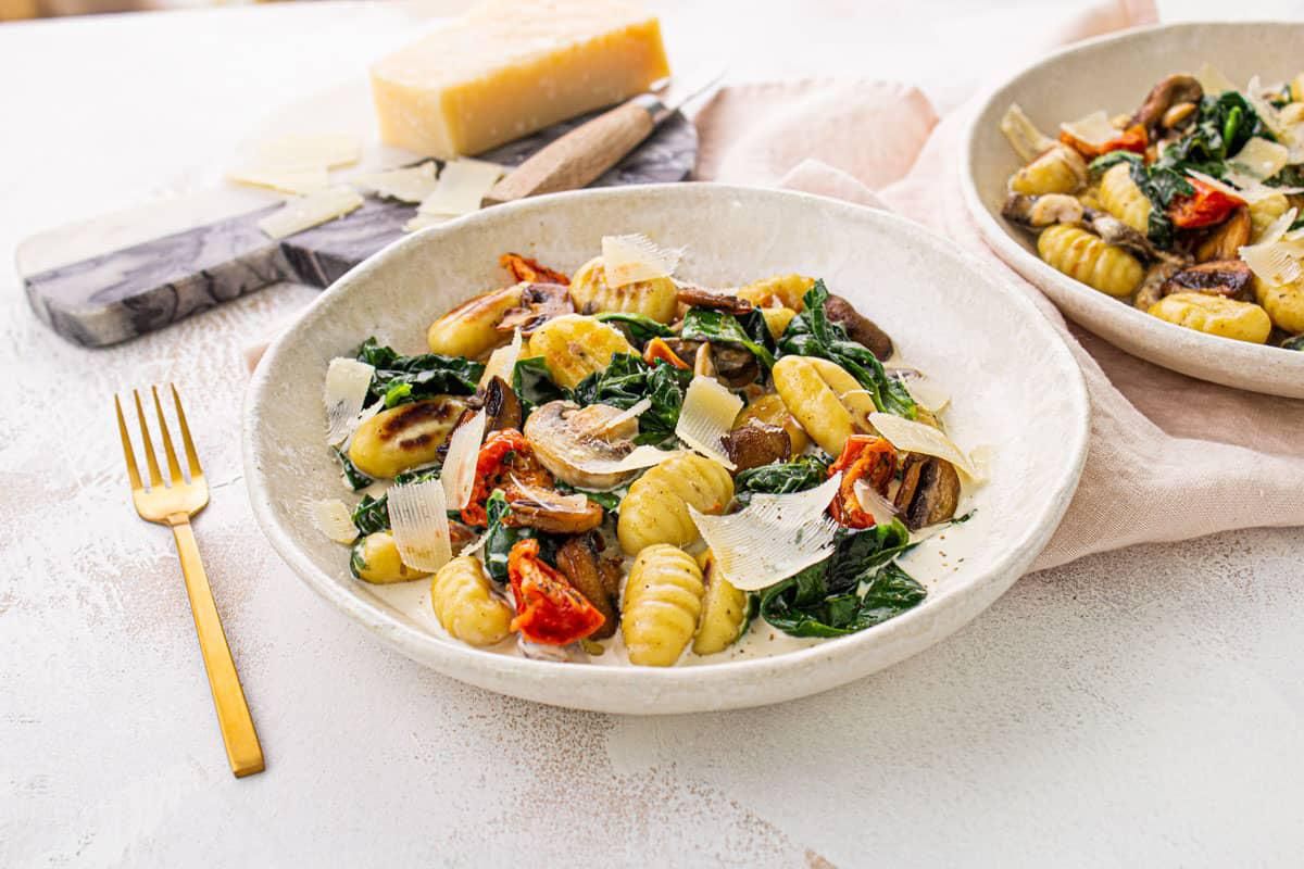 Gnocchi aux Épinards & Tomates Confites