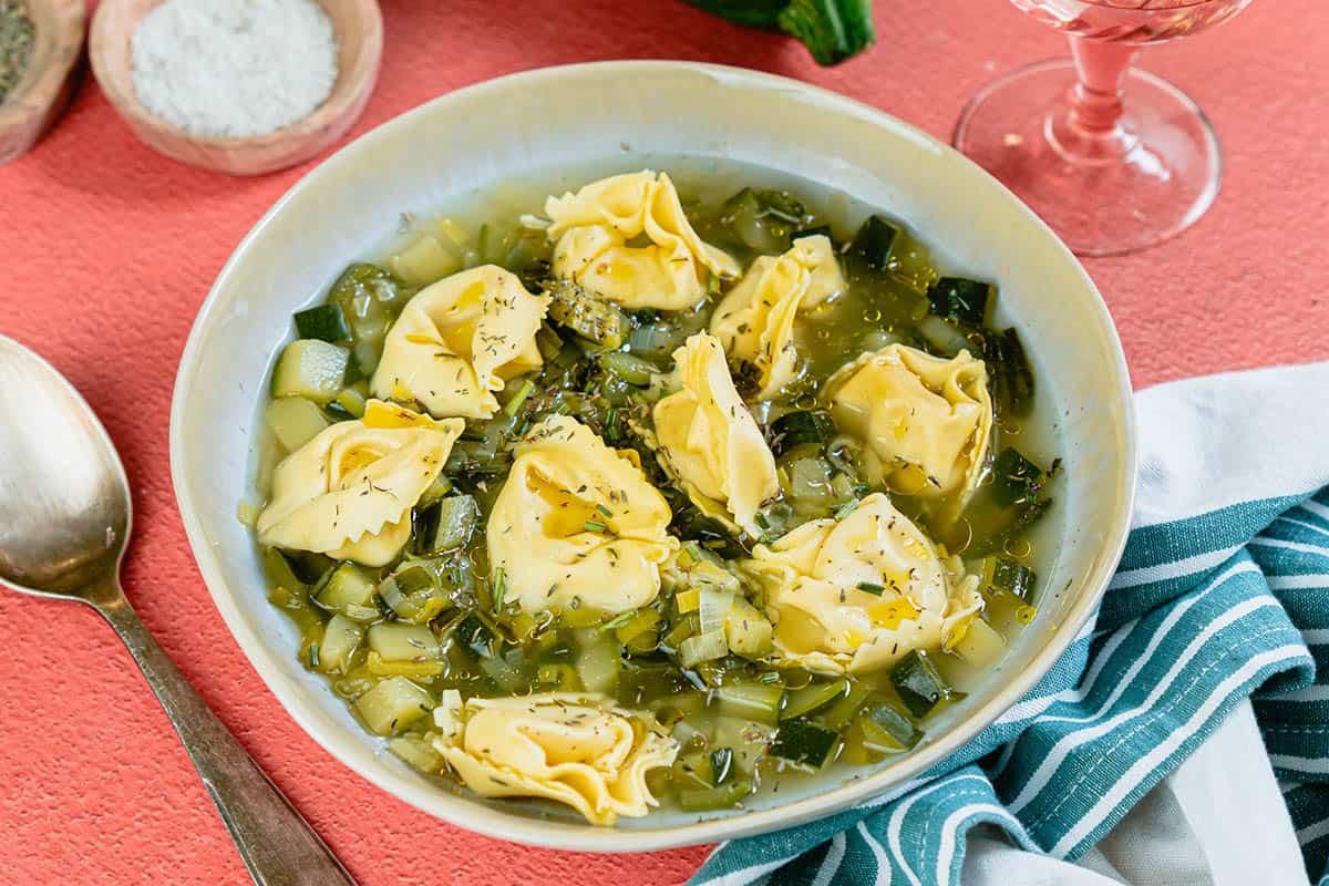 Potage de Tortellini au Fromage