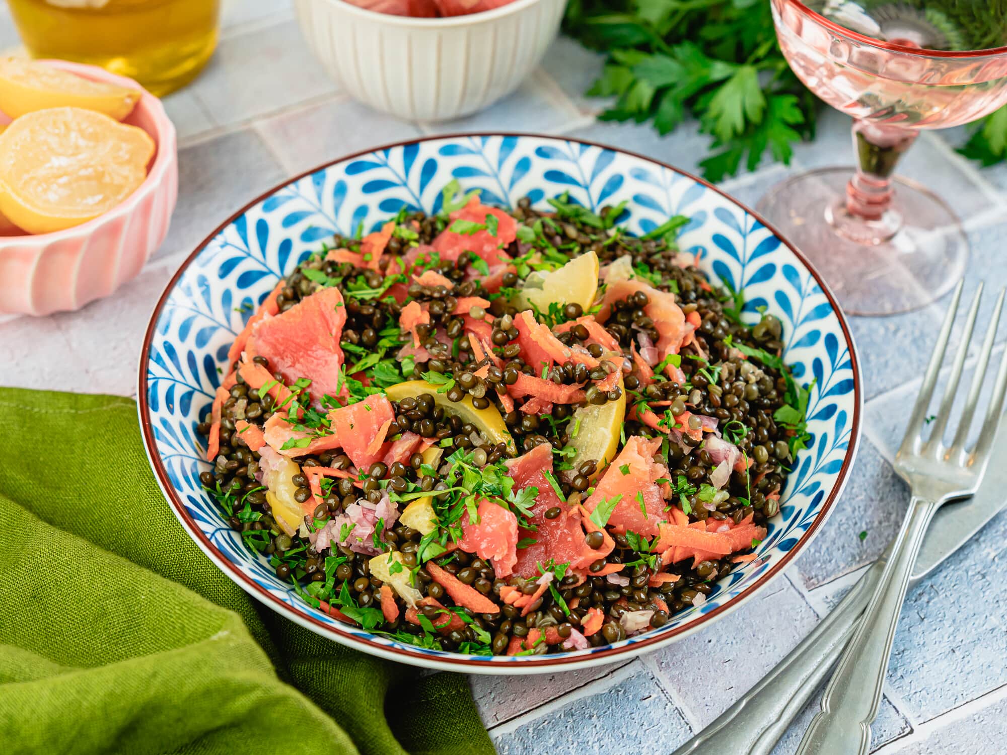 Salade de Lentilles au Saumon fumé & Citron confit - Recette - Les Commis